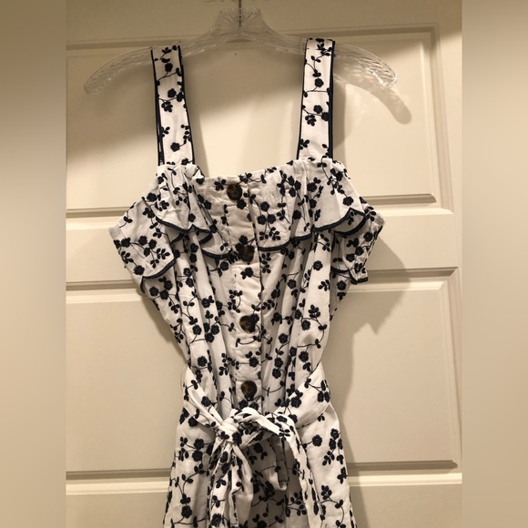 Ann Taylor Embroidered Sundress, Size M - Picture 2 of 7